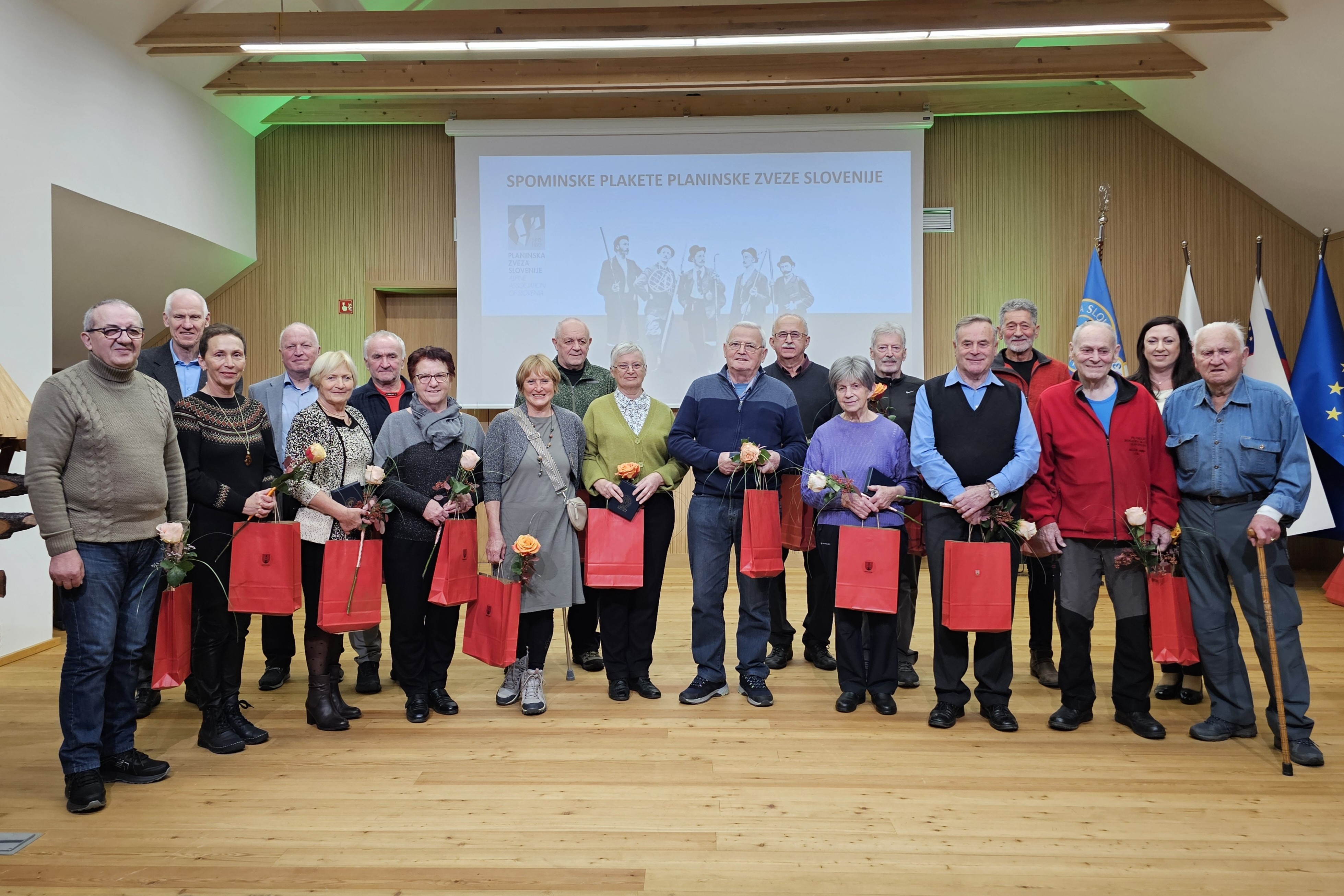 najvisja-priznanja-pzs-2025-spominske-plakete-foto-manca-ogrin