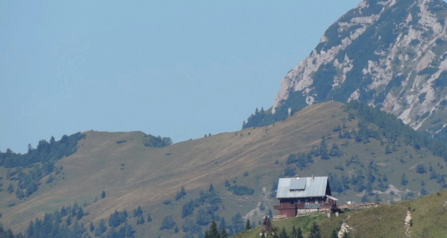 Rezervacijski sistem Bentral PZS za planinske koče