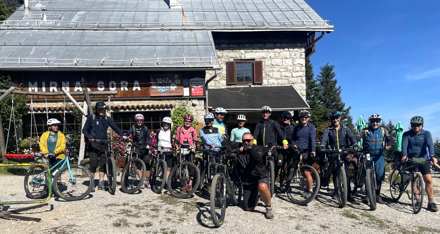 10 let Slovenske turnokolesarske poti - praznovanje na kolesu