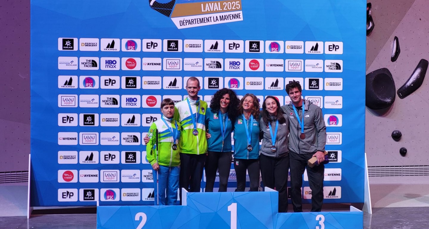 Tanja Glušič sezono svetovnega pokala v paraplezanju sklenila s srebrom v Lavalu